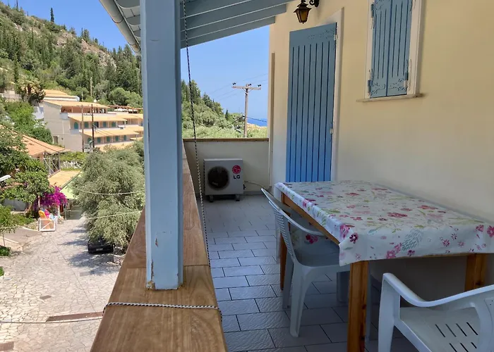 בית הארחה Milia 2